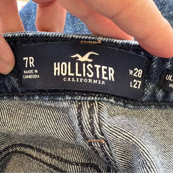 Hollister Dark Wash Acid Wash Y2K 90s Look Ultra High Rise Mom Jeans Size 28x27 - Picture 3 of 4